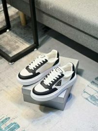 Picture of Prada Shoes Men _SKUfw135397775fw